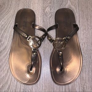 MICHAEL KORS flip flops